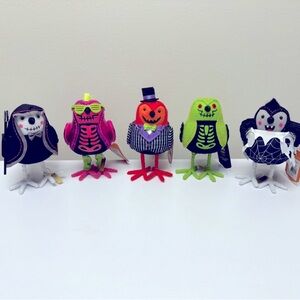 NWT Hyde & EEK! 2024 Halloween set of 5 Featherly Friends Fabric Birds